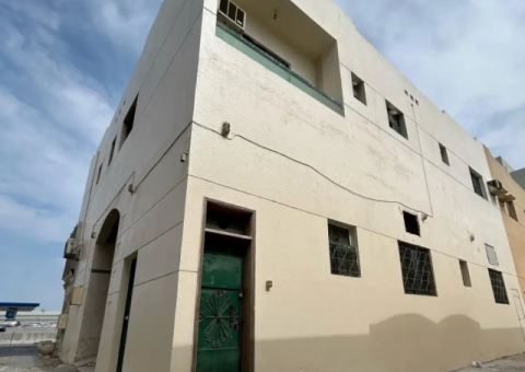 Investment Building for Sale – Sharjah - 1/4