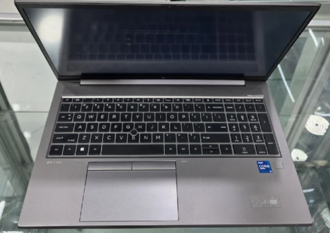 HP ZBook Firefly G8 Mobile Workstation – Core i7 11th Gen - 3/3