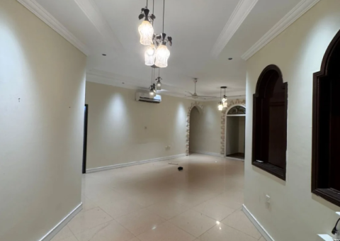 Spacious 6-Bedroom Villa for Sale in Al Muwafjah, Sharjah - 2/5
