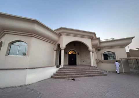 Spacious 6-Bedroom Villa for Sale in Al Muwafjah, Sharjah - 4/5