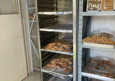 Running Bakery & Sweets Shop for Sale in Al Nuaimia 2 - 3/4