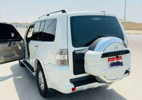 Mitsubishi Pajero 2013 Excellent Condition - 4/4