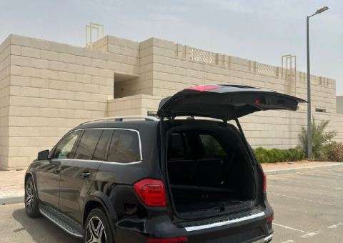 Mercedes GL 500 GCC Full Options - 2/4