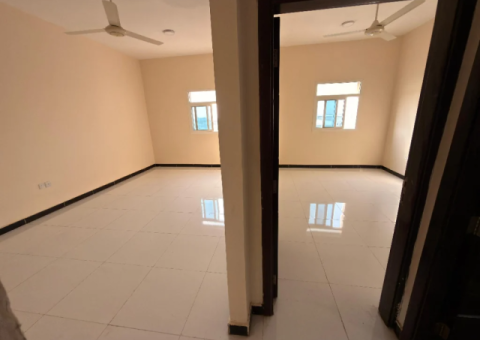 Available: 2-bedroom apartment with hall - 3/4