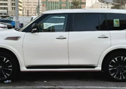 2018 Nissan Patrol Modified to 2020 Style - 4/5