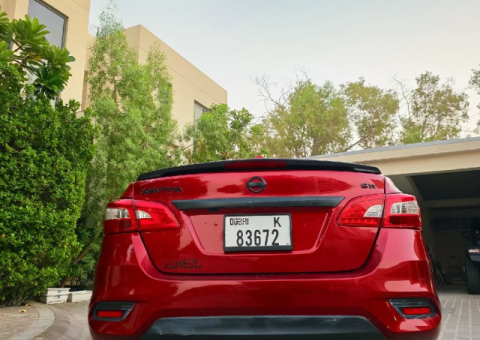 2019 Nissan Sentra SR American Import - 4/5