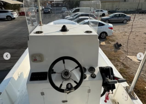 Sharqa Marine 31ft Boat – Fully Renovated, 2009 Model - 3/8