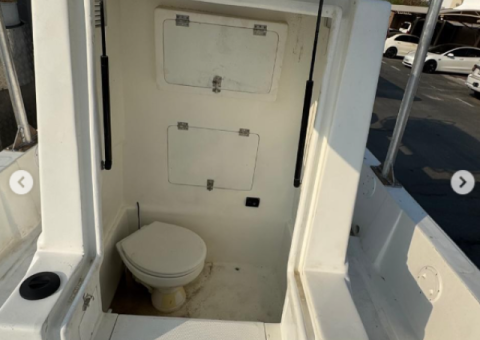 Sharqa Marine 31ft Boat – Fully Renovated, 2009 Model - 7/8