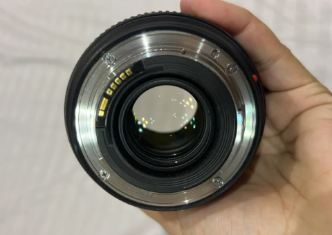 Canon 24-70mm II Lens – Excellent Condition - 1/3