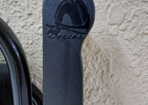 Comfortable Folding Chair – For Sale - 1/4