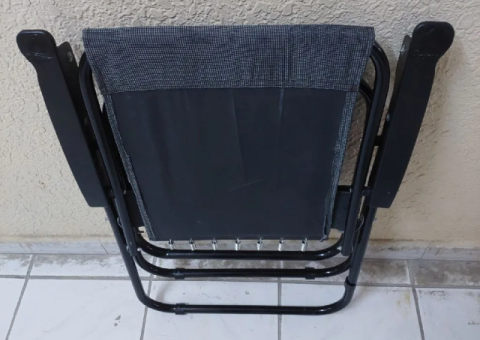 Comfortable Folding Chair – For Sale - 2/4