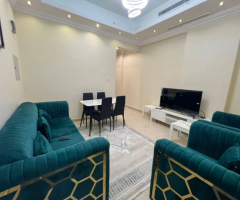 شقة مفروشة للإيجار في الروضة 3 – جاهزة للسكن فوراً