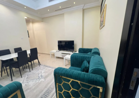 شقة مفروشة للإيجار في الروضة 3 – جاهزة للسكن فوراً - 4/5