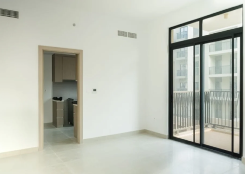 For Sale: Spacious Arabic House in Al Darari, Sharjah - 2/6