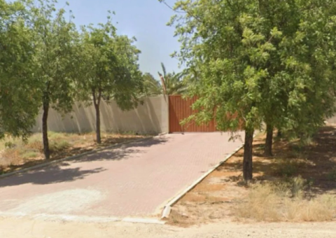 For Sale: Large Farm with Warehouse & Shops in Al Zubair, Sharjah