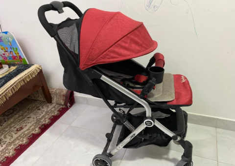 Easy-to-Carry Stroller – Good Condition