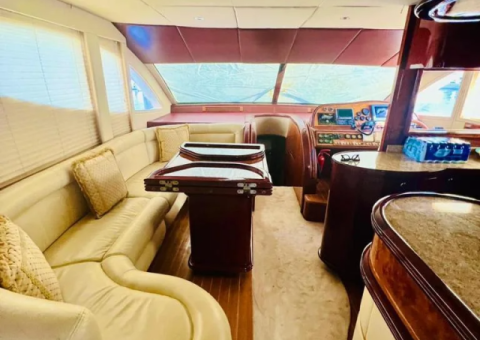 Super Luxury Chartered Yachts for Sale – Dubai - 5/5