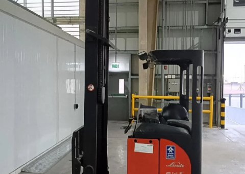 3-Ton Fully Electric FAMCO Forklift – Japan Made - 3/3