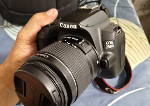 Canon 250D DSLR – Excellent Condition with Lenses & Batteries - 1/5