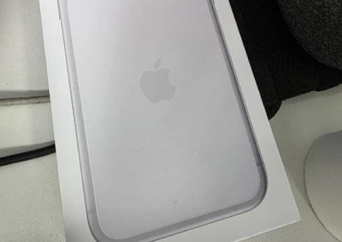iPhone 17 Pro Max – 256GB, Silver – Brand New