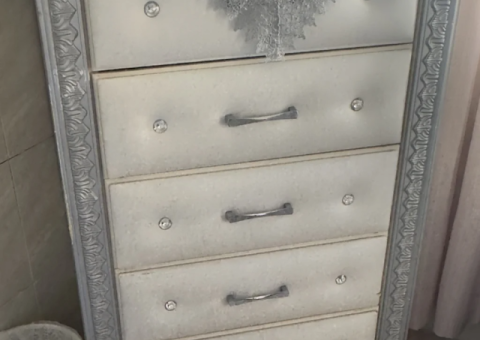 Complete Bedroom Set for Sale – Good Condition - 2/3