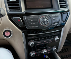 2015 Nissan Pathfinder – White – Excellent Condition